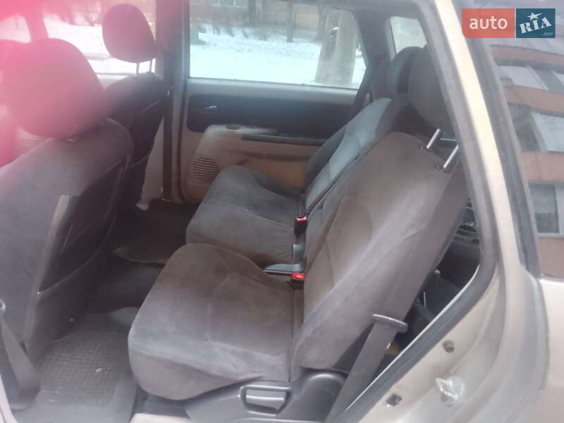 Универсал Mitsubishi Grandis 2009 в Киеве