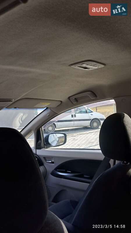 Минивэн Mitsubishi Grandis 2006 в Житомире
