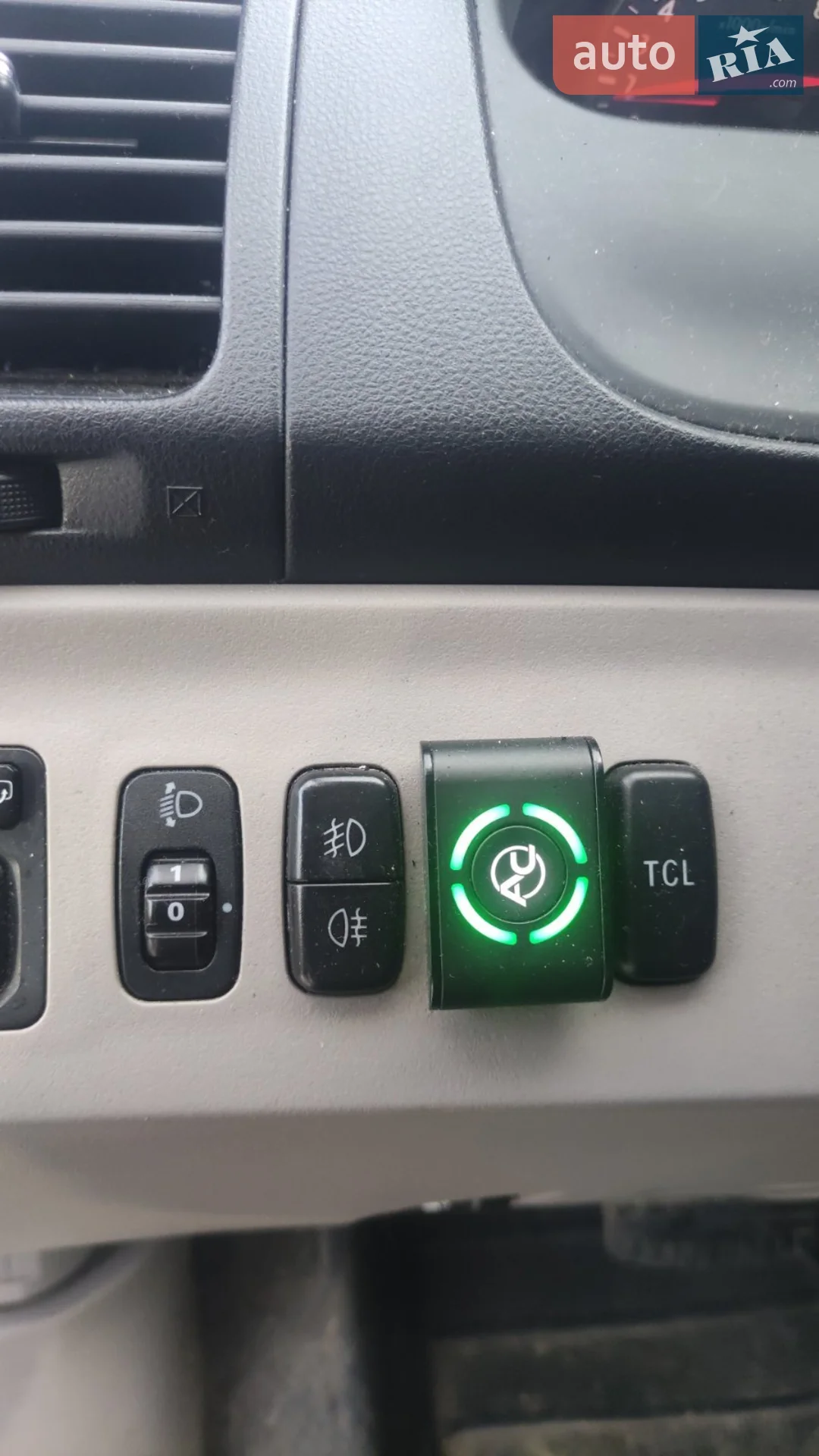 2010 Mitsubishi Grandis - мініатюра 9