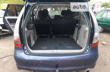 Минивэн Mitsubishi Grandis 2007 в 