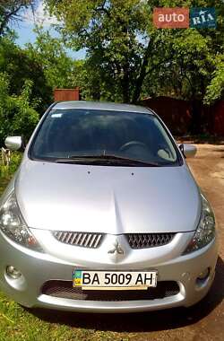Mitsubishi Grandis 2007