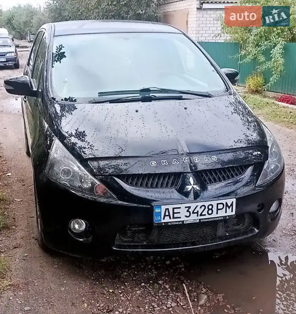 Mitsubishi Grandis