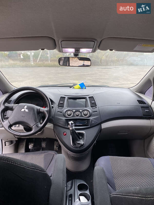 Минивэн Mitsubishi Grandis 2006 в Харькове