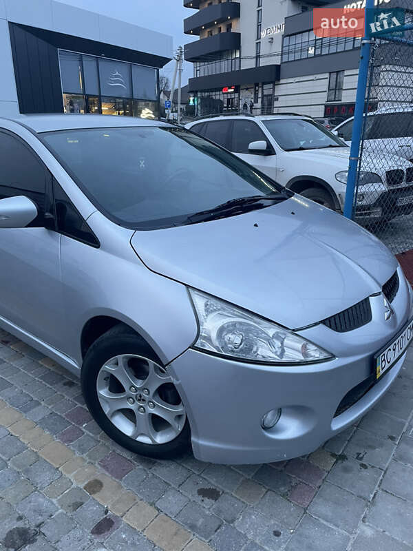 Минивэн Mitsubishi Grandis 2007 в Львове