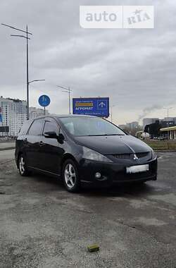 Минивэн Mitsubishi Grandis 2006 в Киеве