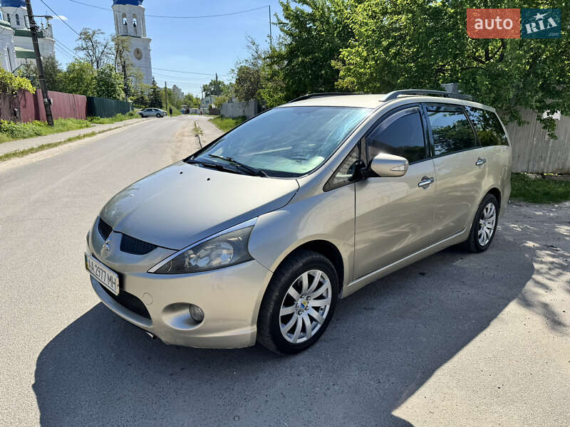 Минивэн Mitsubishi Grandis 2007 в Киеве