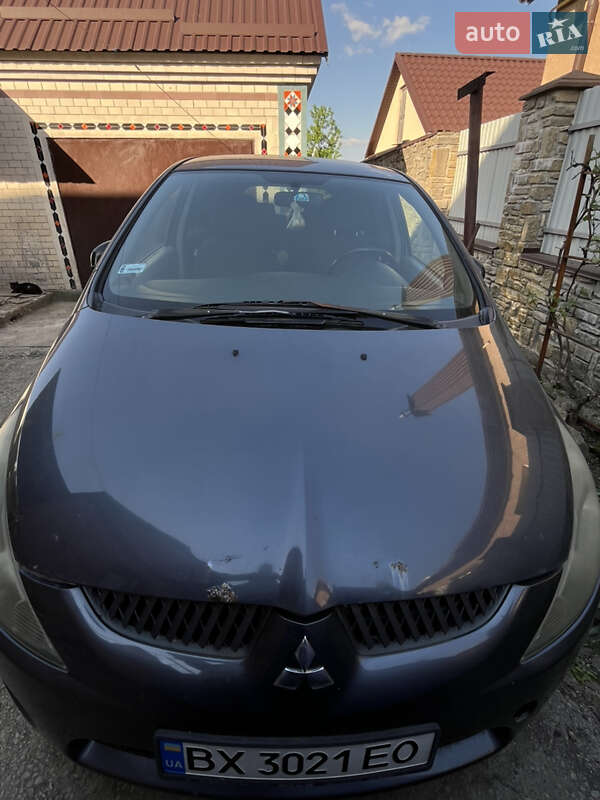 Мінівен Mitsubishi Grandis 2005 в Кам'янець-Подільському