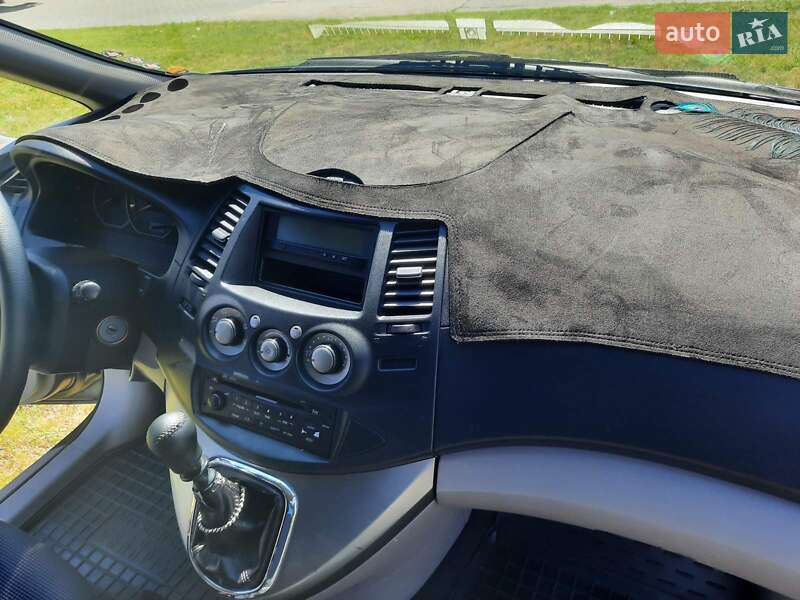 Мінівен Mitsubishi Grandis 2007 в Києві