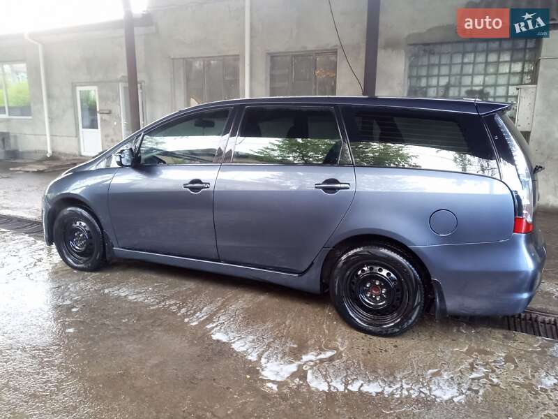 Мінівен Mitsubishi Grandis 2007 в Івано-Франківську