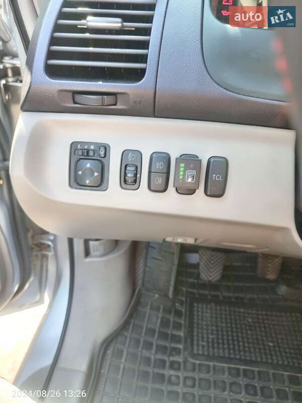 Мінівен Mitsubishi Grandis 2006 в Чернігові