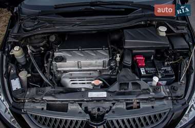 Минивэн Mitsubishi Grandis 2008 в 