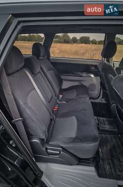 Минивэн Mitsubishi Grandis 2008 в 