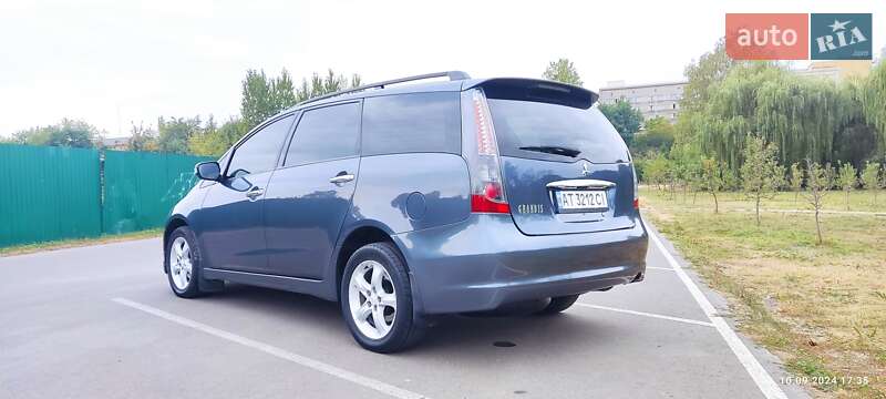 Минивэн Mitsubishi Grandis 2006 в Ивано-Франковске