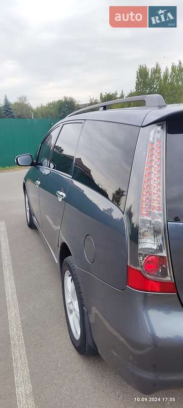 Минивэн Mitsubishi Grandis 2006 в Ивано-Франковске