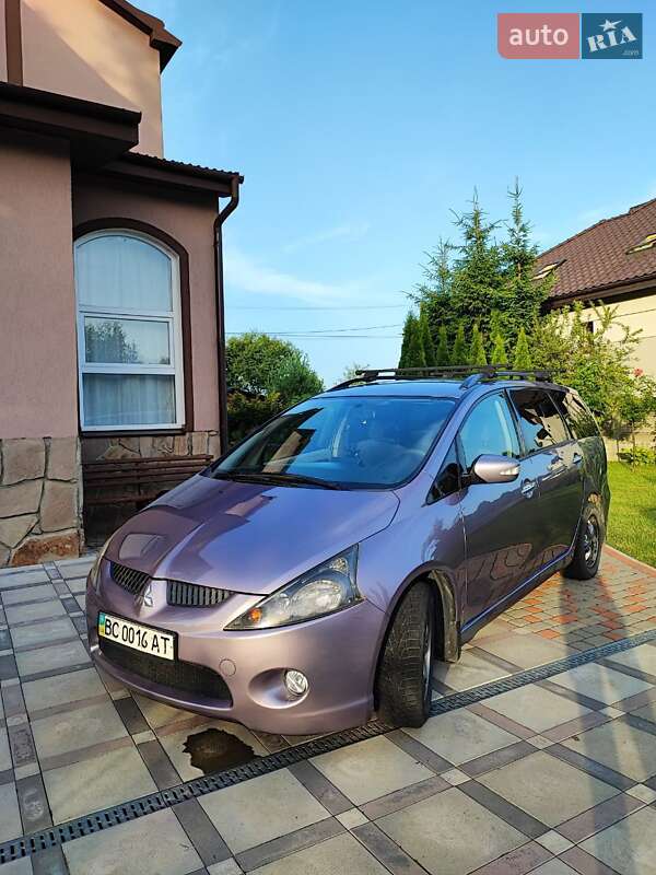 Мінівен Mitsubishi Grandis 2006 в Львові