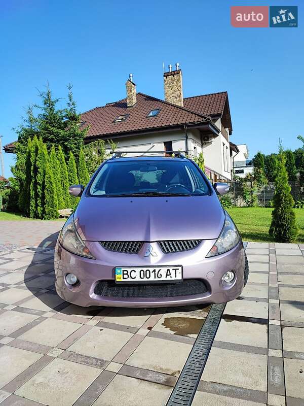 Мінівен Mitsubishi Grandis 2006 в Львові