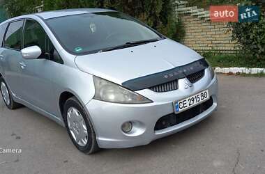 Минивэн Mitsubishi Grandis 2006 в 