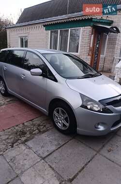 Мінівен Mitsubishi Grandis 2004 в Києві