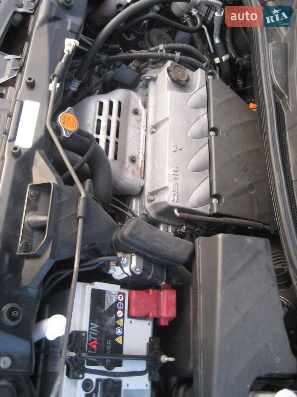 Минивэн Mitsubishi Grandis 2008 в Ивано-Франковске