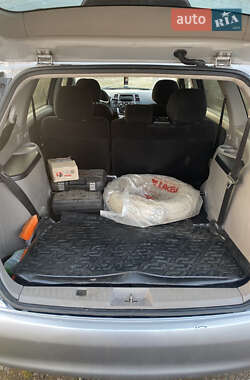 Минивэн Mitsubishi Grandis 2007 в 