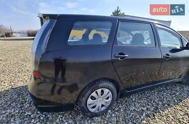 Минивэн Mitsubishi Grandis 2006 в 