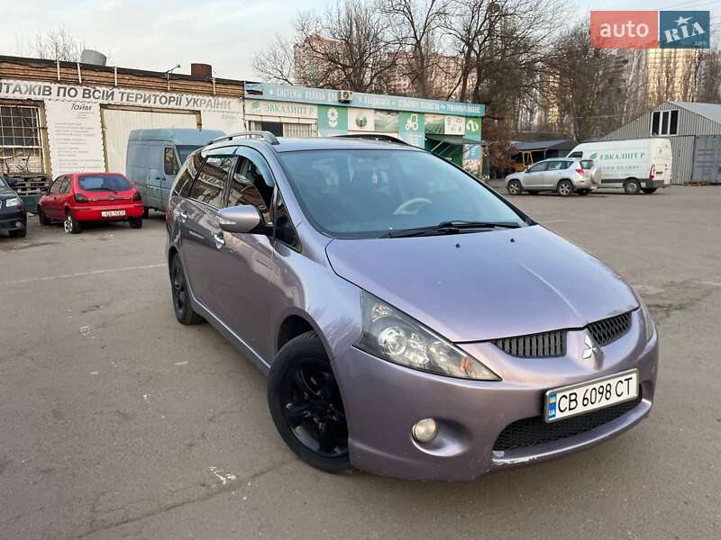 Минивэн Mitsubishi Grandis 2005 в Киеве