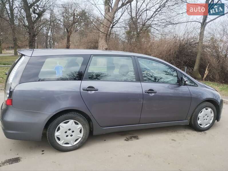 Мінівен Mitsubishi Grandis 2007 в Львові