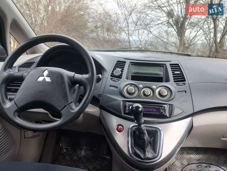 Мінівен Mitsubishi Grandis 2007 в Львові