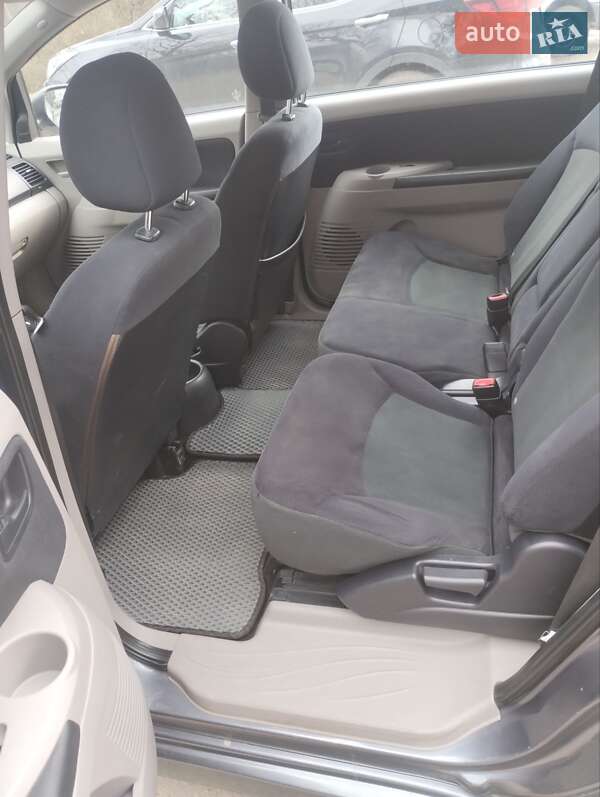 Мінівен Mitsubishi Grandis 2007 в Львові