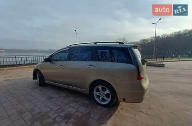 Минивэн Mitsubishi Grandis 2007 в 