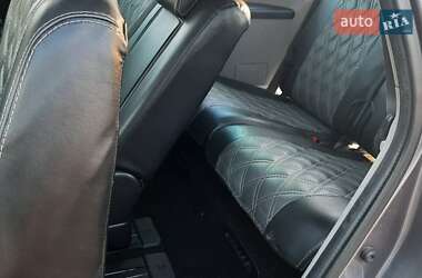 Мінівен Mitsubishi Grandis 2009 в 