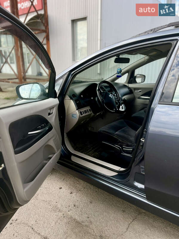 Мінівен Mitsubishi Grandis 2005 в Полтаві