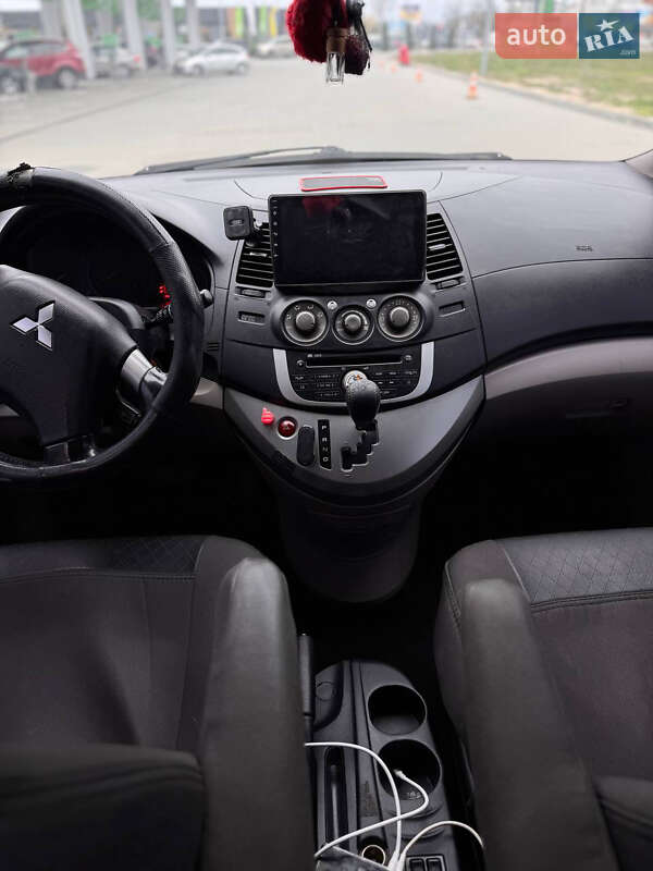 Минивэн Mitsubishi Grandis 2008 в Житомире фото 17 Минивэн Mitsubishi Grandis 2008 в Житомире