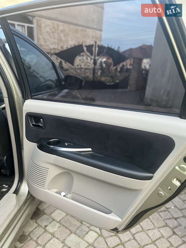 Минивэн Mitsubishi Grandis 2007 в Зборове