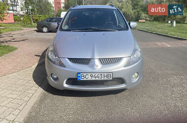 Мінівен Mitsubishi Grandis 2006 в 