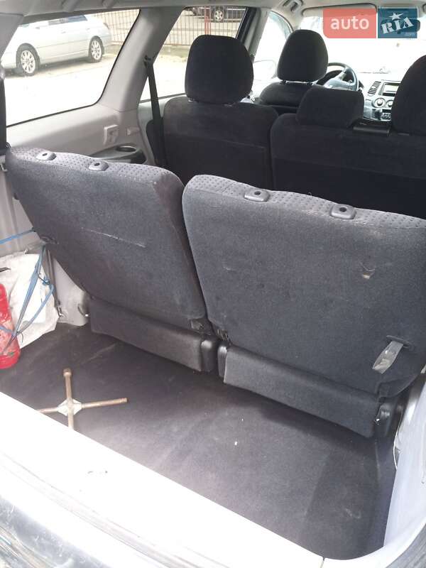 Мінівен Mitsubishi Grandis 2006 в Києві фото 18 Мінівен Mitsubishi Grandis 2006 в Києві