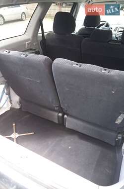 Минивэн Mitsubishi Grandis 2006 в 