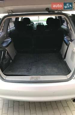Мінівен Mitsubishi Grandis 2008 в 