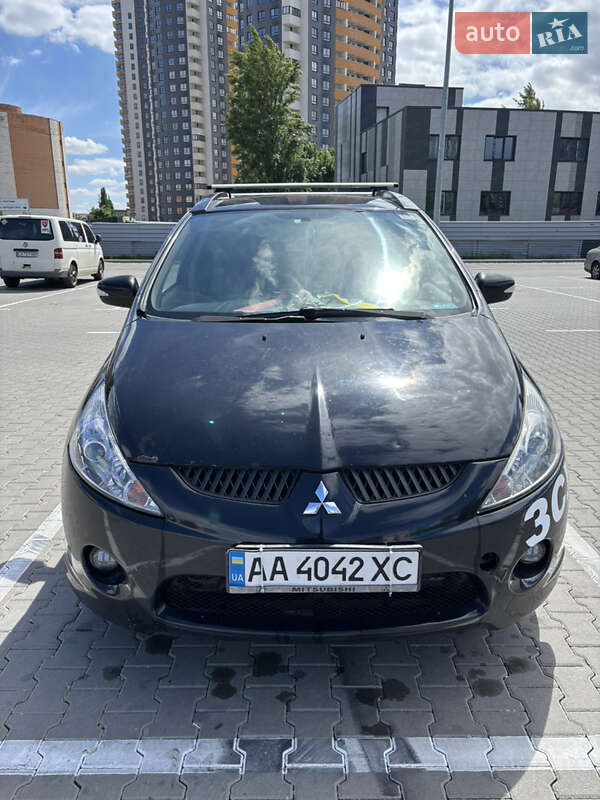 Мінівен Mitsubishi Grandis 2008 в Києві