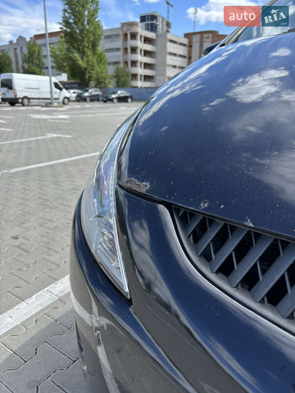 Мінівен Mitsubishi Grandis 2008 в Києві