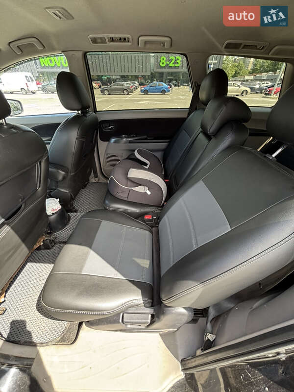 Мінівен Mitsubishi Grandis 2008 в Києві