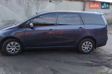 Мінівен Mitsubishi Grandis 2004 в 