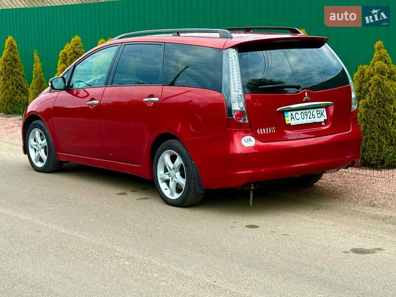 Мінівен Mitsubishi Grandis 2007 в Луцьку