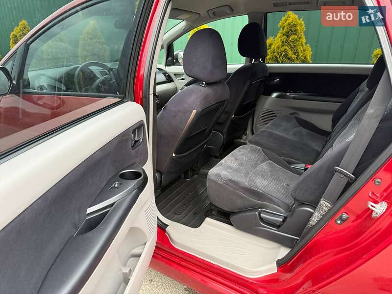 Мінівен Mitsubishi Grandis 2007 в Луцьку