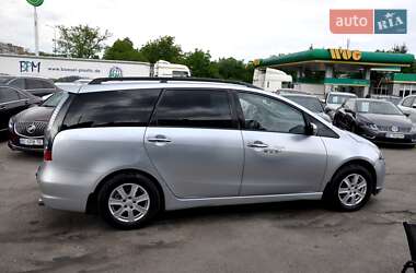 Минивэн Mitsubishi Grandis 2004 в 