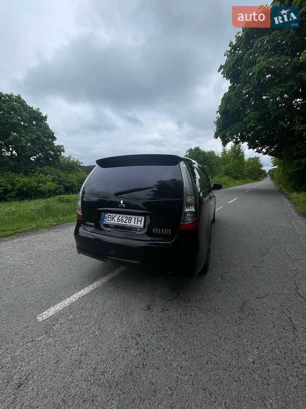 Минивэн Mitsubishi Grandis 2008 в Остроге фото 3 Минивэн Mitsubishi Grandis 2008 в Остроге