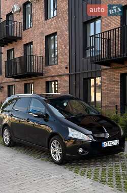 Мінівен Mitsubishi Grandis 2008 в 