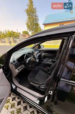 Мінівен Mitsubishi Grandis 2008 в 