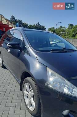 Минивэн Mitsubishi Grandis 2008 в Шостке