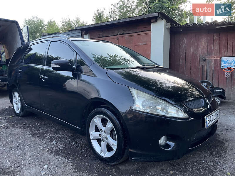 Мінівен Mitsubishi Grandis 2005 в Чернівцях